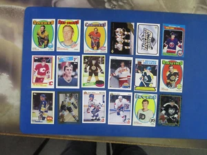 18 diff Hockey cards inc Bourque RC EX, Hull RC NMT, Gretzy + 2011/12 Panini - Picture 1 of 16