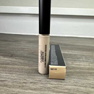 MAC Studio Fix 24hr. Smooth Wear Concealer NC10 Cover Cream Corrector NIB - Picture 1 of 5