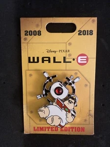 Disney 2018 10th Anniversary Wall E Captain McCrea 3-D Spinner Pin LE 2000 - Picture 1 of 1