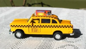 Neu Shing Fat New York City kariertes Taxi Taxi Friktion Metall Auto - Bild 1 von 7