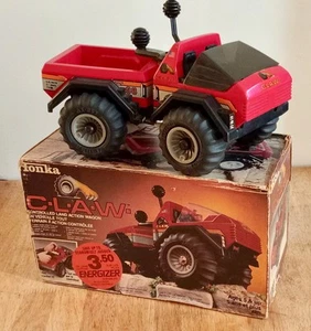 Vintage TONKA TOYS 1984 C.L.A.W. Land Action Wagon 4221 working with BOX - Picture 1 of 17