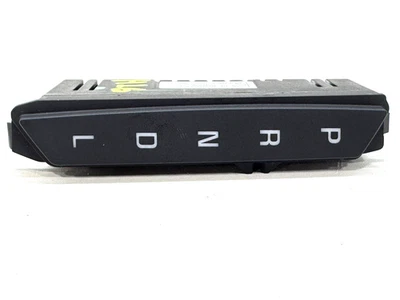 2019–2024 CHEVROLET EQUINOX AUTOMATIC TRANSMISSION GEAR SHIFTER INDICATOR OEM - Image 1 of 4