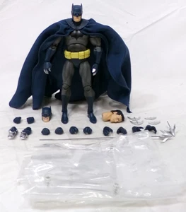 Medicom Toys Mafex DC No. 105 Hush Batman (Blue) 6.5" Figure Complete - Picture 1 of 4