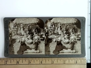 Underwood & Underwood 1907 Breton Peasants Making Wooden Shoes France - Picture 1 of 2