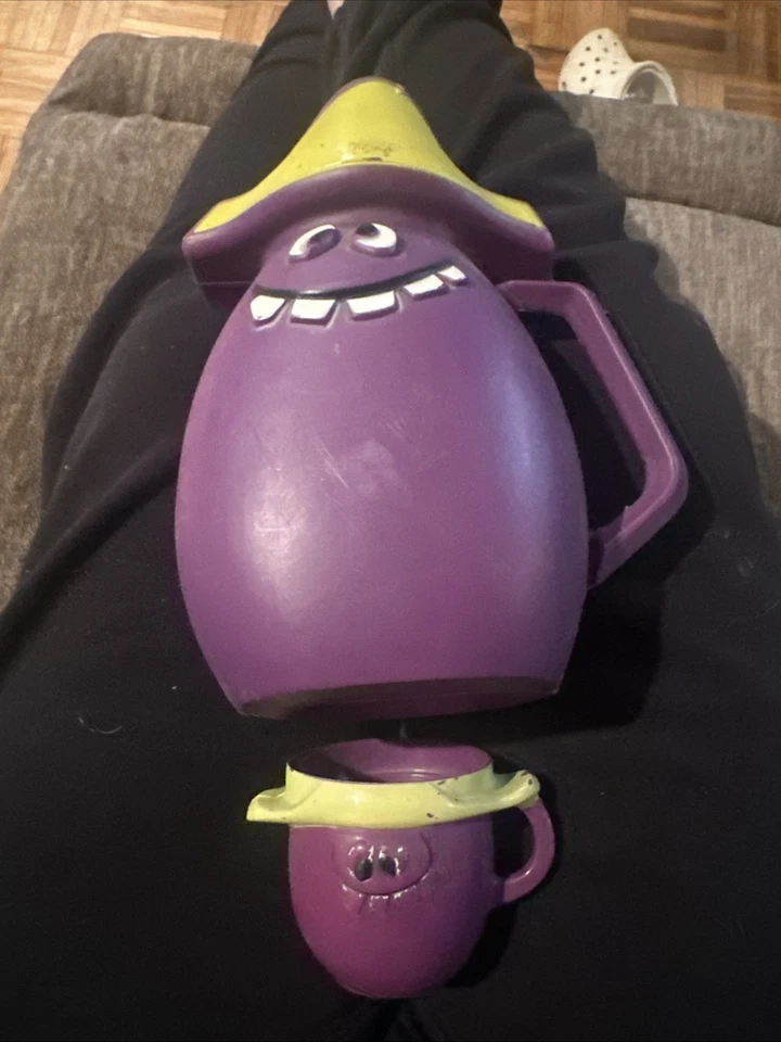 Jarra y taza de uva Goovy Pillsbury Funny Face años 70 Foto 1 de 4