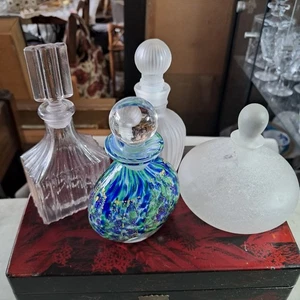 Perfume Bottle Bundle, 4x glass bottles with stoppers - Picture 1 of 13