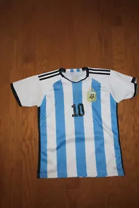 ❤️ L BOY ❤️ 10 MESSI LIONEL SOCCER ❤️ POLYESTER TEE T-SHIRT TOP SUMMER SPOTRS - Picture 1 of 6