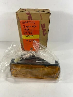 Luz de montaje de señal de giro izquierda Toyota Corolla 1984-1985 T02531111 81520 Foto 1 de 4