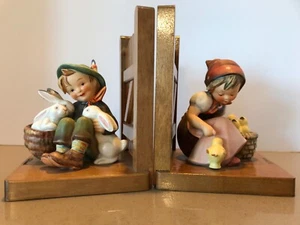 VTG Hummel Bookends Playmates #61A & Chick Girl #61B TMK3, 6" H great condition - Picture 1 of 17