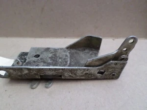 Mercury 1949 nos cerradura puerta trasera izquierda 8M-7326413 - Imagen 1 de 3