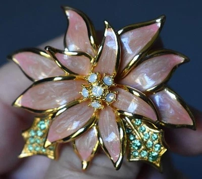 DISEÑADOR NOLAN MILLER GLAMOUR COLL #11 BROCHE PEDRERÍA VERDE ROSA PASCUA Foto 1 de 3