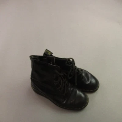 Botas Doc Dr. Martens para mujer 8 negras de combate de cuero grueso Foto 1 de 4