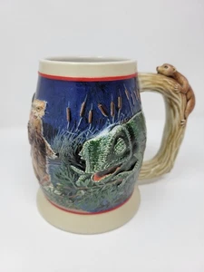 1999 Anheuser Busch Budweiser Ferret Takes Center Stage Stein Lizard Mug - Picture 1 of 9
