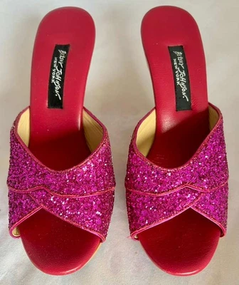  Zapatos de salón icónicos Betsey Johnson Polly rosa brillo para mujer talla 7 fiesta a tu cargo Foto 1 de 4