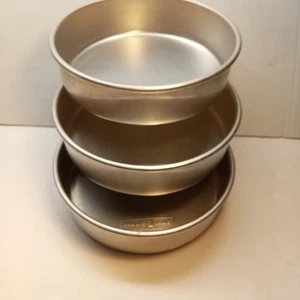 Lot Of 3 Nordic Ware 9" Round Cake Pan Aluminum Made USA Professional Bakeware - Picture 1 of 9