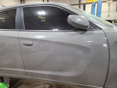 2015 16 17 18 19 20 21 22 2023 DODGE CHARGER Passenger Right Front Door  Foto 1 de 4