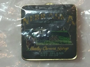 '2009' Harley Gruppo Proprietari 'HOG' Nebraska State Rally Gilet/Spilla Giacca NOS - Foto 1 di 3
