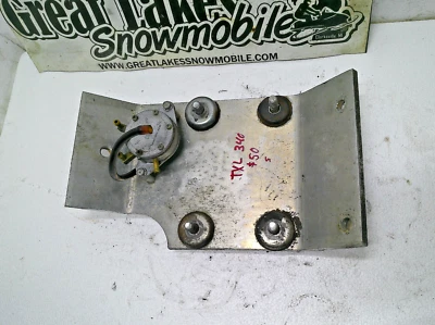 Placa de montaje del motor para moto de nieve Polaris TXL 340 bomba de combustible Cross Country Foto 1 de 4