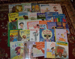 Dolly Parton Imagination Bibliothek 28 Bücher Posten meist versiegelt viele Titel im Ruhestand - Bild 1 von 11