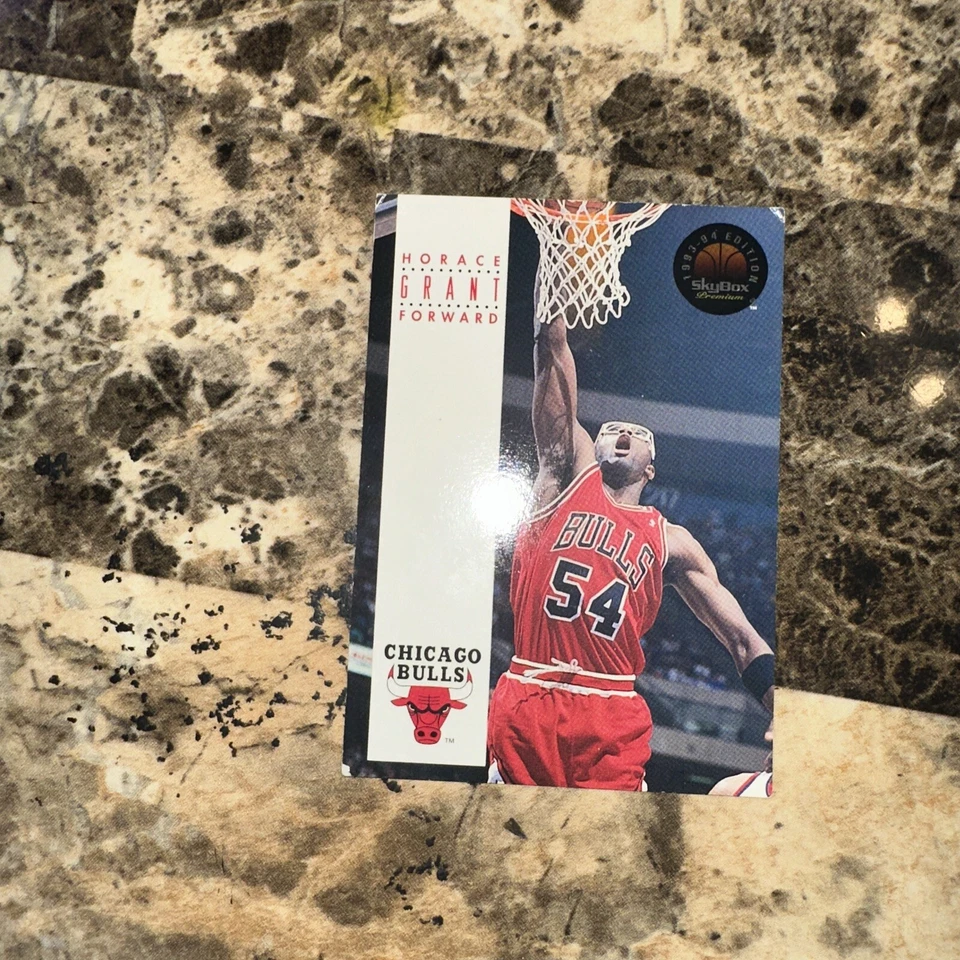 1993 Skybox Premium Basketball #44 Horace Grant - Image 1 of 2