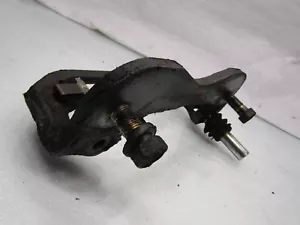 Toyota Townace Liteace 82-91 Mk2 OS right front brake caliper calliper carrier - Picture 1 of 5