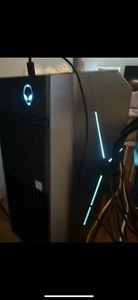 Alienware AURORA R7 Gaming PC/i7-8700/GTX 1080/16GB RAM/2TB SSD/Win 11 USED - Picture 1 of 2