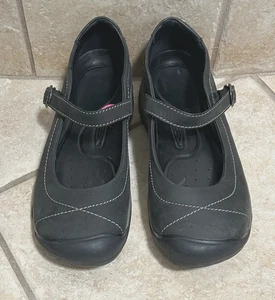 Keen dunkelgraue Leder Presidio ll Mary Jane Schuhe Blumen Schnalle ~ Größe 8 ~ sehr guter Zustand - Bild 1 von 15