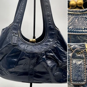 COACH HANDBAG NAVY BLUE PATENT LEATHER ERGO PLEATED PURSE KISS LOCK 2004 HOBO - Picture 1 of 17