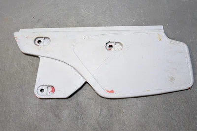 Cubierta lateral izquierda panel plástico matrícula Honda XR600R 1986 Foto 1 de 2
