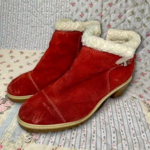 Vintage Y2K Rust Suede Leather Sherpa Lined Boho Buckle Ankle Boots Size 7.5 - Picture 1 of 11