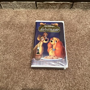 Walt Disney Masterpiece | Lady And The Tramp VHS | Tested & Working | Clamshell - Picture 1 of 4