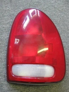 99-03 Dodge Durango Caravan Voyager Town & Country luz trasera lateral para pasajeros  - Imagen 1 de 2