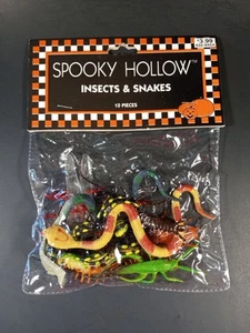 NOS Vtg 1998 Spooky Hollow Halloween Insects & Snakes 10 Pieces - Picture 1 of 5