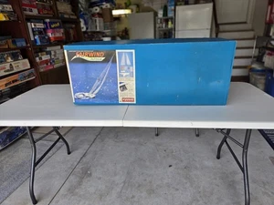 NEW! Vtg 1987 KYOSHO FAIRWIND 900/ 35.4" Resin Yacht Sailboat Kit 2 Channel RC* - Picture 1 of 14