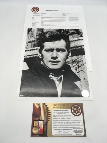 MARTIN SHEEN SIGNED 8X10 PHOTOGRAPH WITH COA Cover