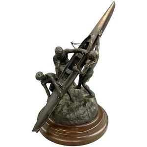 Metallguss Skulptur Rudermannschaftsboot, "Aviron La Mise à L'eau", signiert - Bild 1 von 11