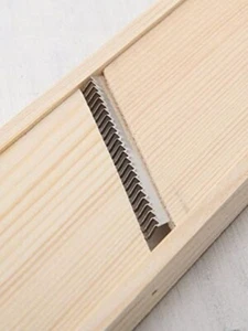 Large Big UKRAINIAN WOODEN GRATER FOR KOREAN CARROT Корейская Морковь Терка - Picture 1 of 6