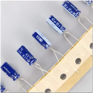 Nichicon VX Series 47uF/25V 5x11mm Condensatori elettrolitici febbre fai da te 25V47uf 85°C - Foto 1 di 2