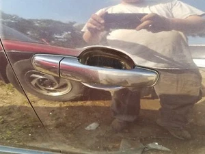 Outside Door Handle SUZUKI GRAND VITARA Right 07 08 09 - Picture 1 of 1