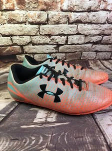 Under Armour Clutchfit Force Boys Size 4.5 Y Soccer Cleats Youth Orange Blue - Picture 1 of 6