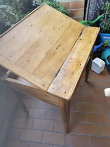 Antiker originaler Schul-Schreibtisch - Bild 1 von 2