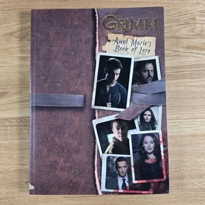 Grimm: Aunt Marie's Book of Lore Paperback - Foto 1 di 11