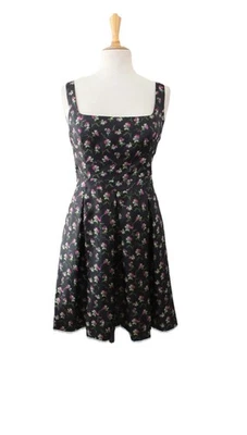 Vestido JILL STUART NUEVO CON ETIQUETAS Negro Púrpura Floral Precioso Ajuste Acampanado SEDA 14 Foto 1 de 4