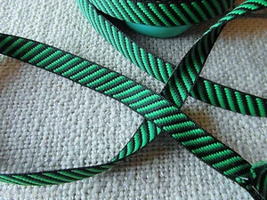 Kurzwaren GALON grün gewebt 1mx1,3cm #BAND8 - Bild 1 von 2