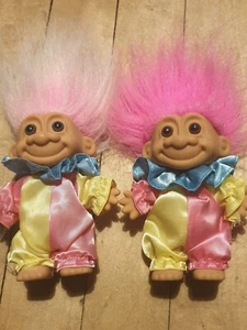 Vintage 90er Russ rosa Haare Geburtstag Clown Zwilling Troll Puppe Set-KOSTENLOSER VERSAND - Bild 1 von 1