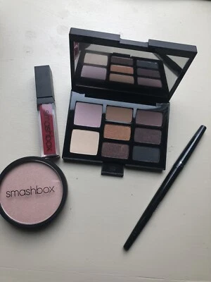 Smashbox GLAM FEMME Photo Op Palette+Be Legendary Lipgloss+Eyeliner+Highlighter - Image 1 of 4