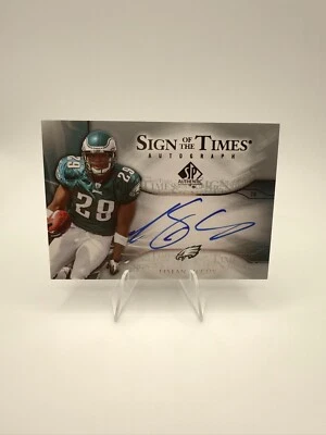 LESEAN MCCOY 2009 SP AUTHENTIC SIGN OF THE TIMES ON CARD EAGLES AUTOGRAPH RC HOF - Image 1 of 2