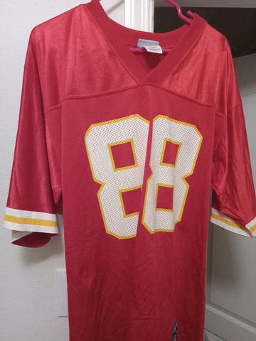 tony gonzalez chiefs jersey.  M Cover