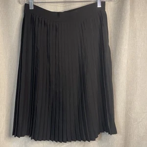 American Apparel Knee Length Pleated Skirt - Black - Size Medium - Picture 1 of 5