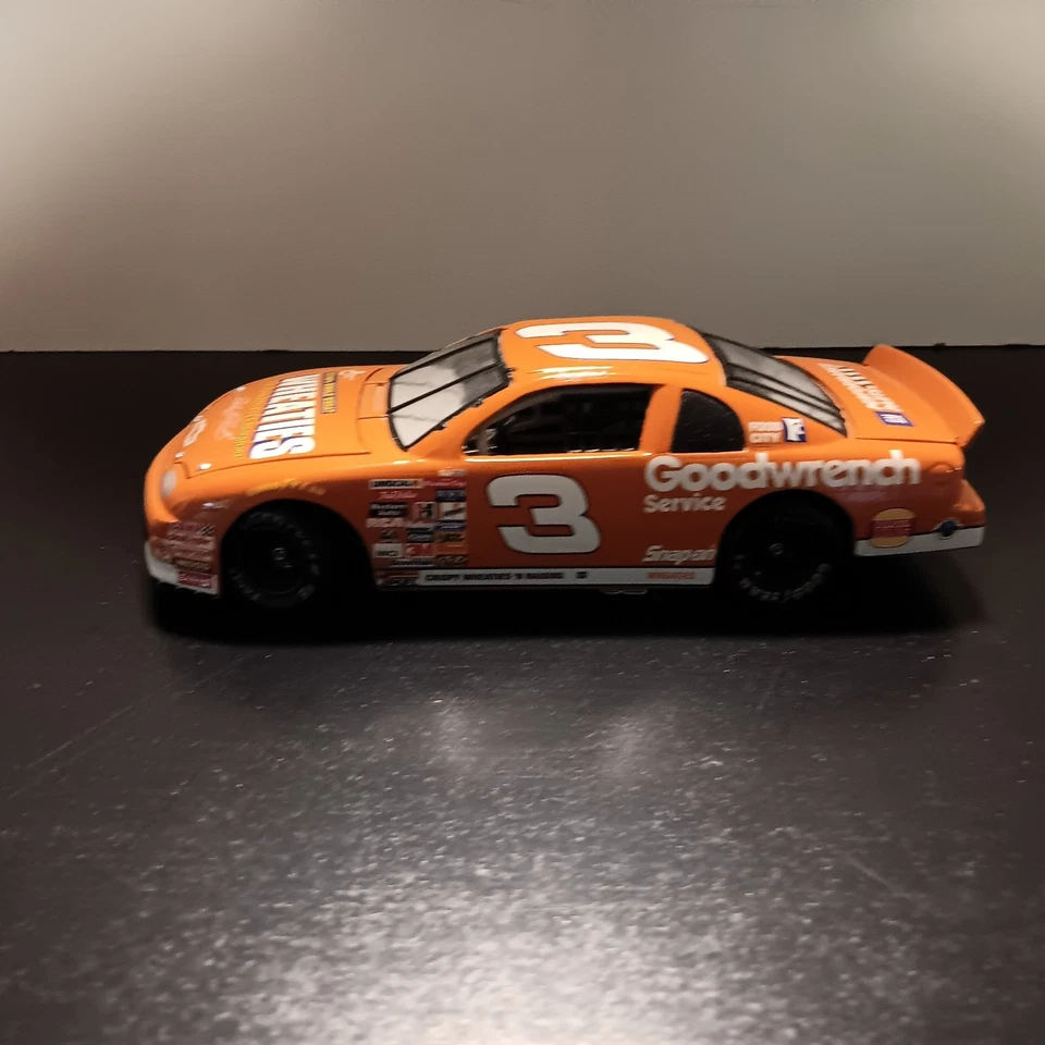Richard Childress #3 1995 Wheaties 1:24 Diecast Car - Image 1 of 4